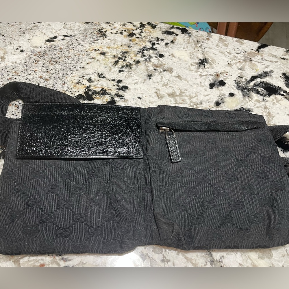 Y2K Vintage Gucci belt bag adjustable waist strap